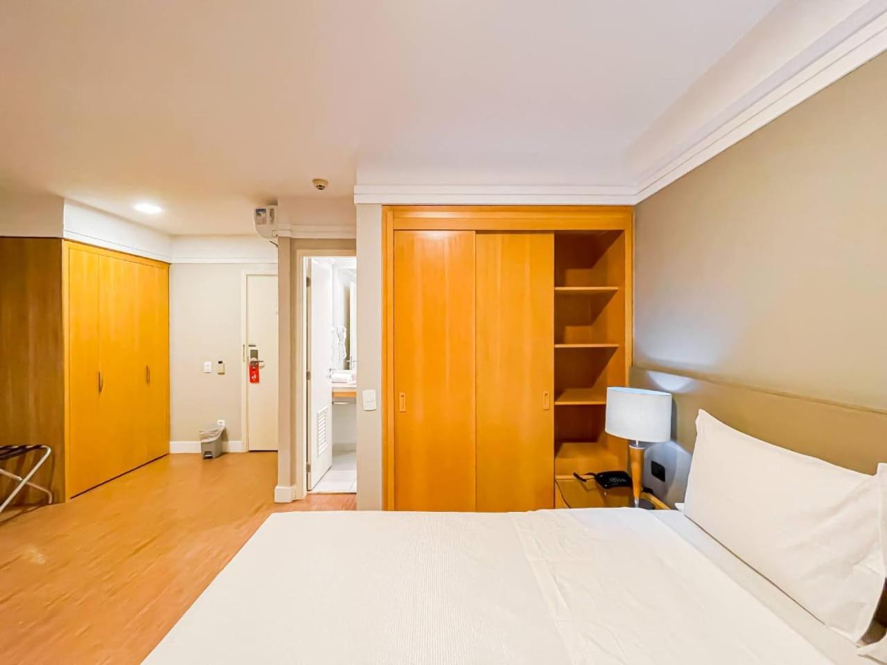 Flat - Rua Bela Cintra Hotel São Paulo Eksteriør billede